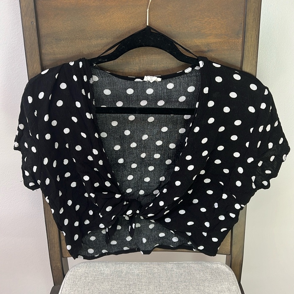 Polka dot tie front crop shirt